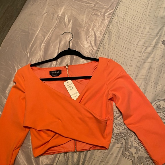 Brand new wrap Bebe top! - Picture 2 of 5